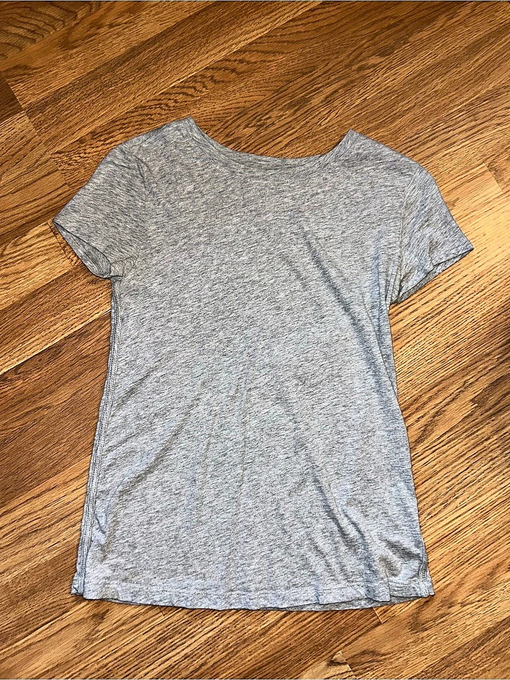 Athleta Essential Tee Gray Short Sleeve Tee Size XXS